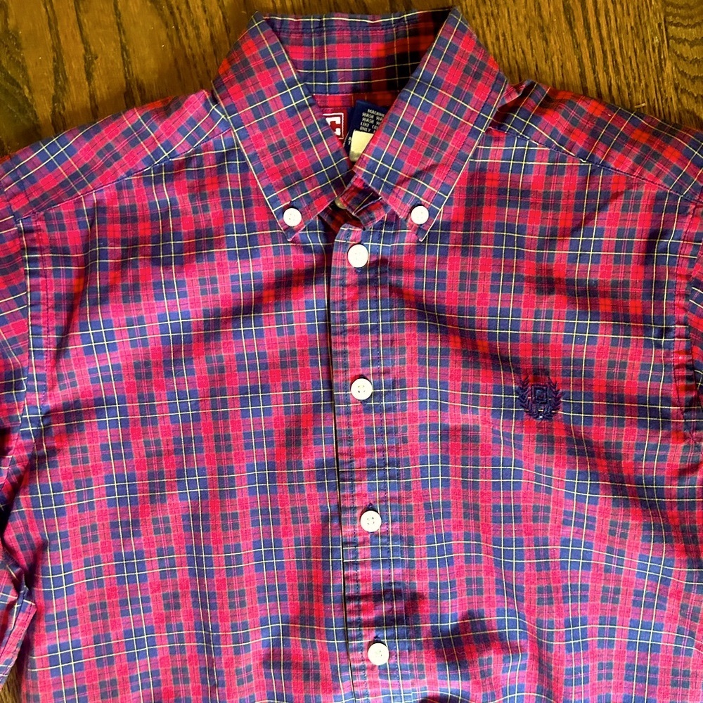 Boys holiday plaid button down shirt size small